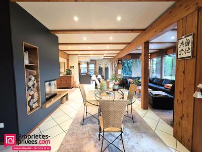 Maison - 163 m² - 6 pièces