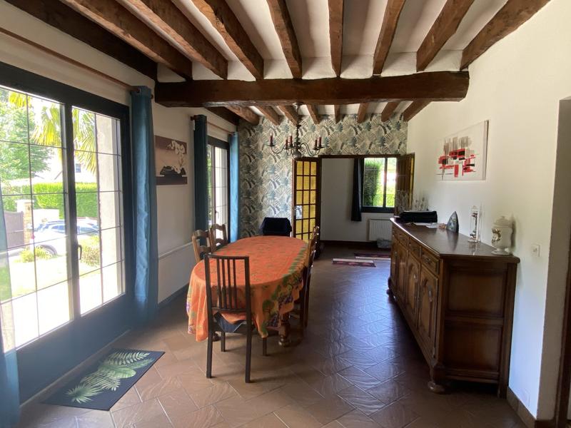 Maison traditionnelle - 178 m² - 7 pièces