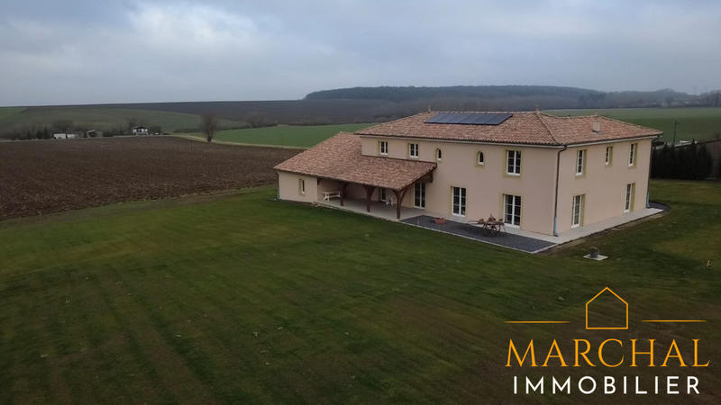 Bastide - 274 m² - 8 pièces