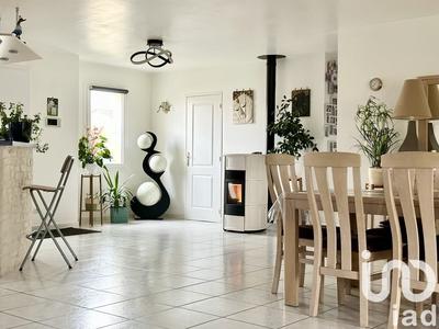 Maison - 127 m² - 5 pièces