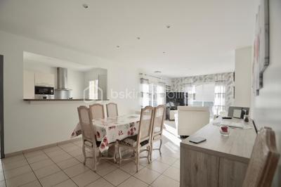 Villa - 83 m² - 4 pièces