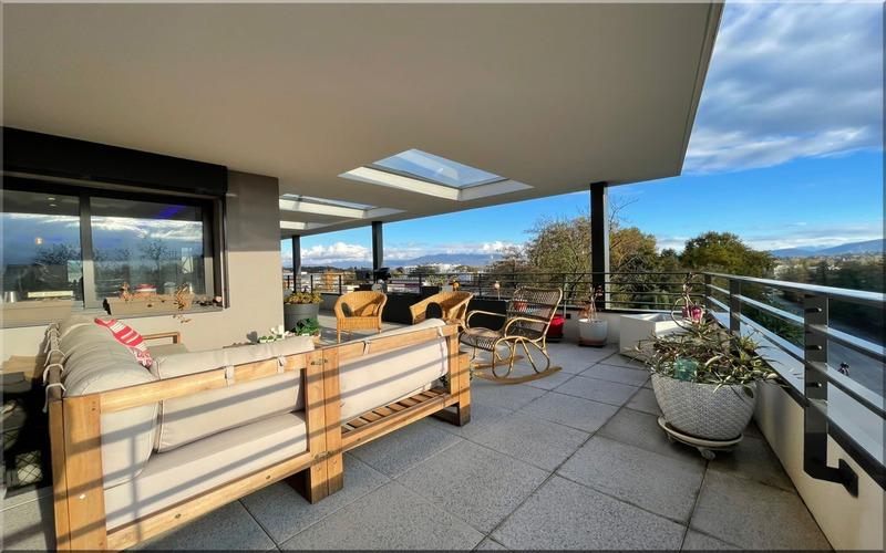 Appartement - 122 m² - 6 pièces