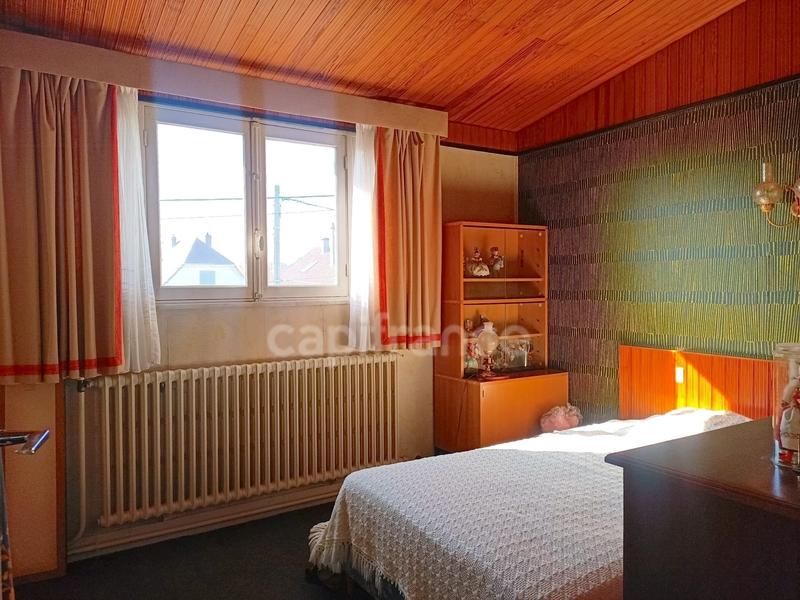 Maison - 246 m² - 6 pièces