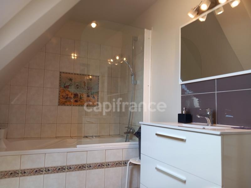 Longère - 190 m² - 8 pièces