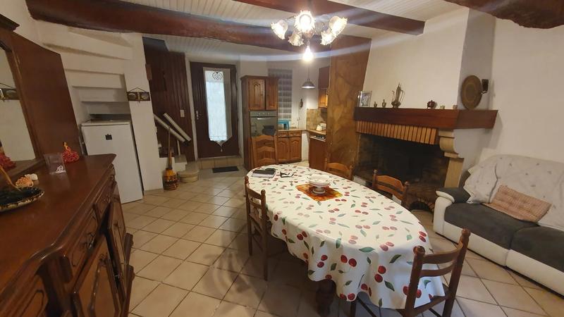 Maison de village - 90 m² - 4 pièces