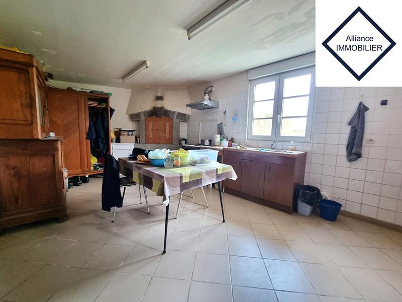 Maison - 214 m² - 7 pièces