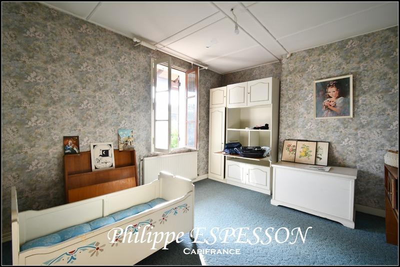 Maison - 356 m² - 15 pièces
