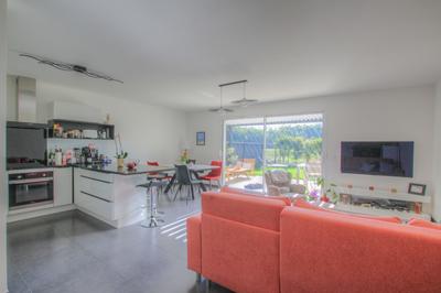 Maison - 122 m² - 5 pièces