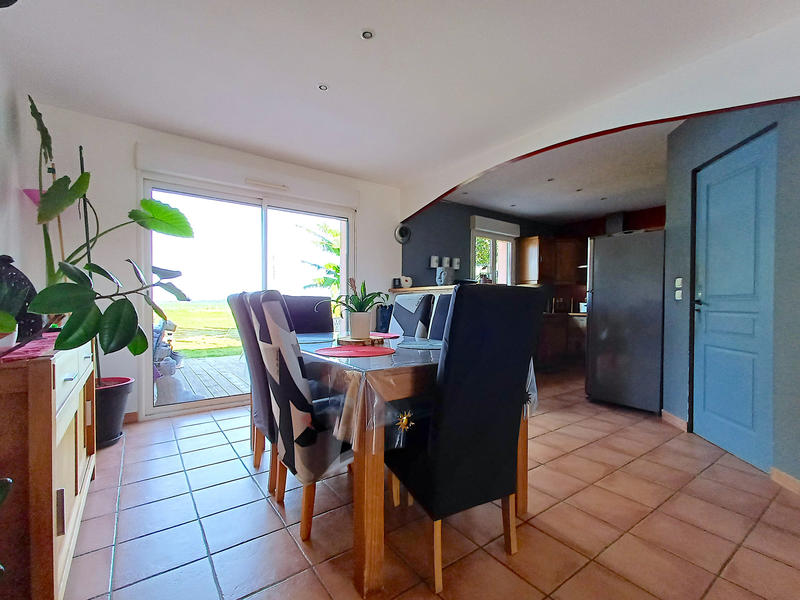 Maison - 100 m² - 5 pièces