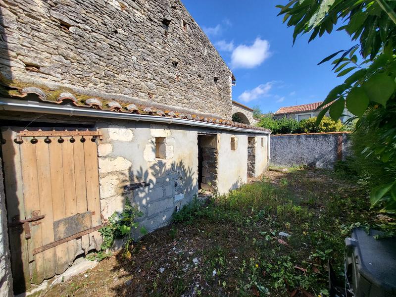 Maison ancienne - 105 m² - 4 pièces