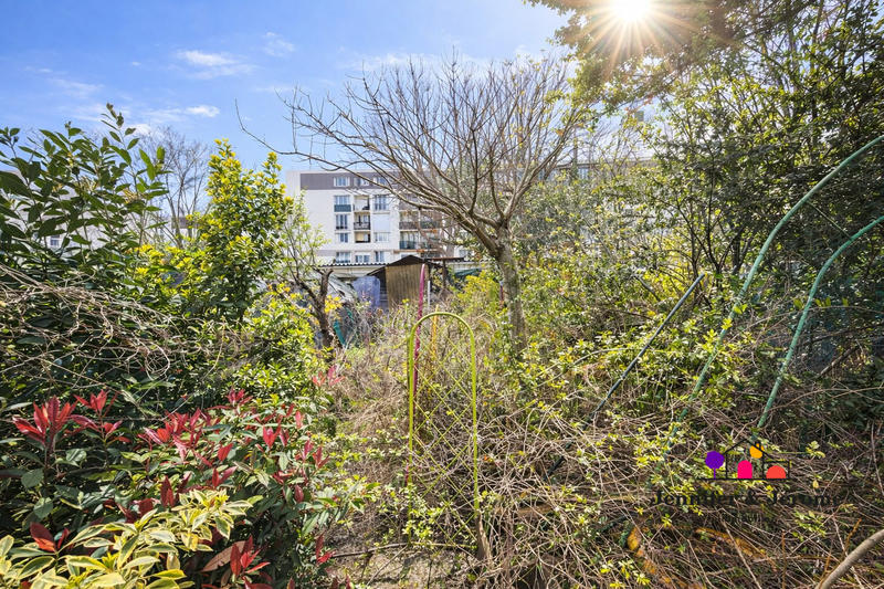 Maison - 104 m² - 4 pièces