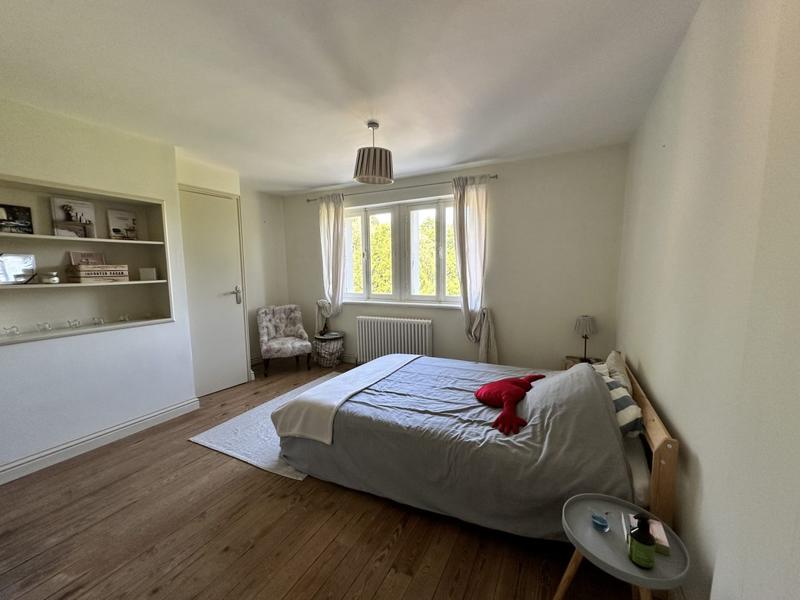 Maison - 168 m² - 6 pièces