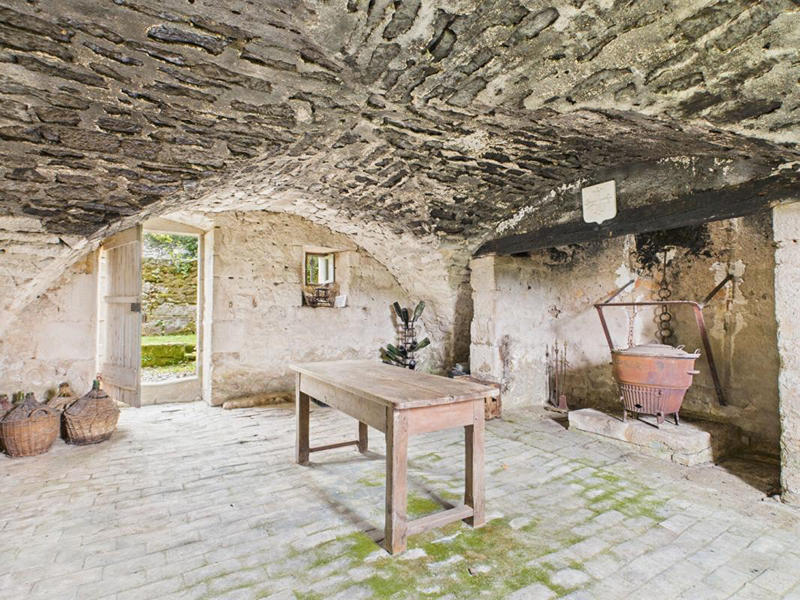 Demeure - 369 m² - 12 pièces