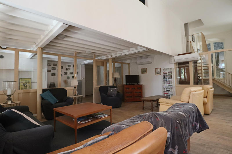 Duplex - 214 m² - 6 pièces