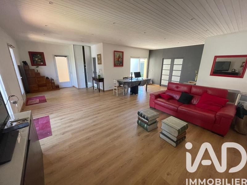 Maison - 144 m² - 5 pièces