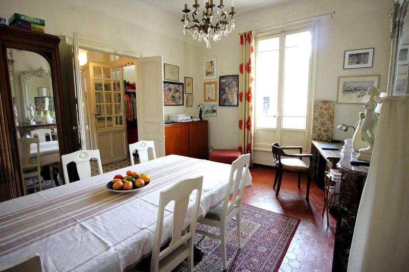 Maison traditionnelle - 205 m² - 7 pièces