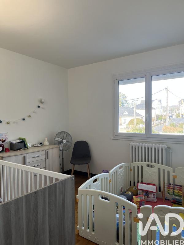 Maison - 121 m² - 6 pièces