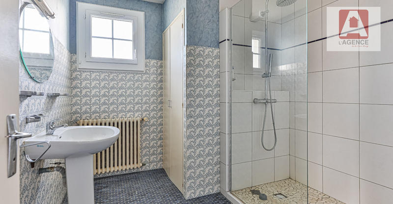 Maison - 97 m² - 6 pièces