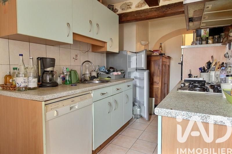Maison - 238 m² - 6 pièces
