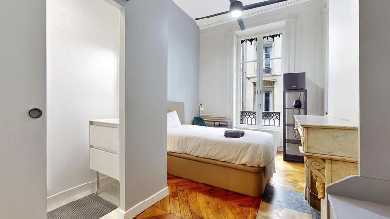 Chambre - 13 m² - 1 pièce