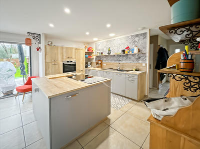 Maison - 155 m² - 6 pièces