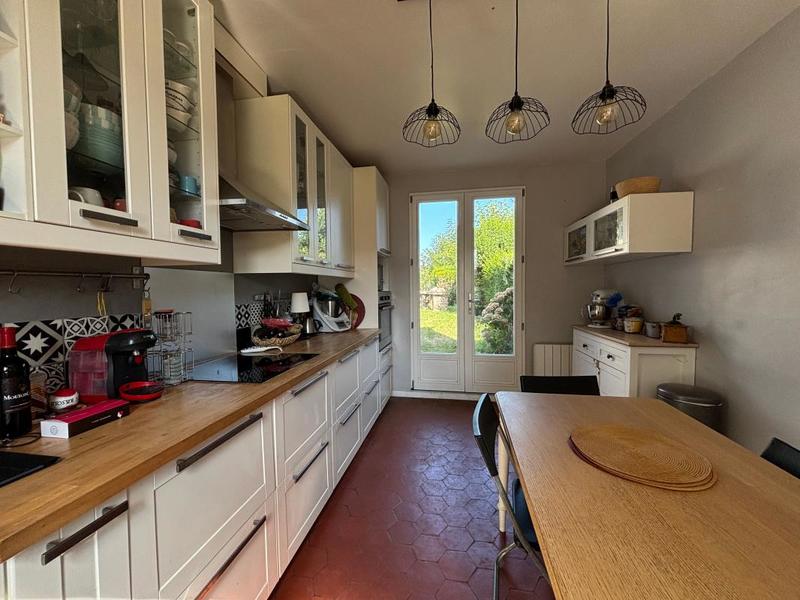 Demeure - 140 m² - 6 pièces