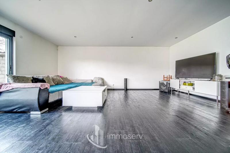 Maison - 135 m² - 6 pièces