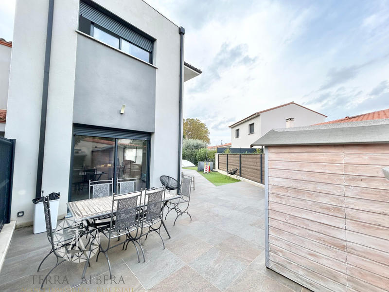 Maison - 111 m² - 4 pièces