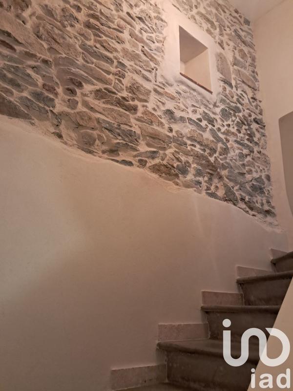 Maison de village - 181 m² - 7 pièces