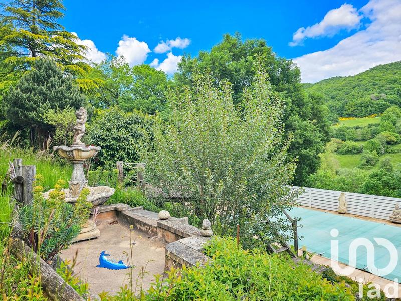 Maison - 171 m² - 7 pièces