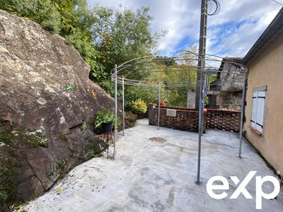 Maison traditionnelle - 94 m² - 4 pièces