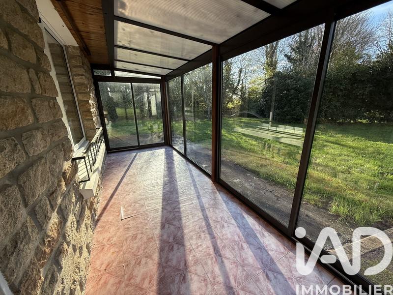 Maison - 213 m² - 9 pièces