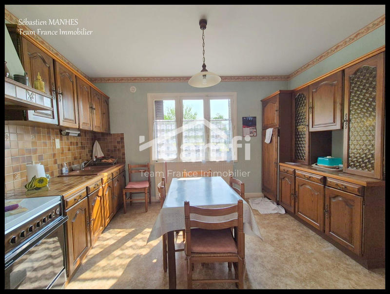 Maison - 81 m² - 5 pièces