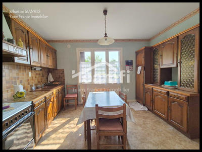 Maison - 81 m² - 5 pièces