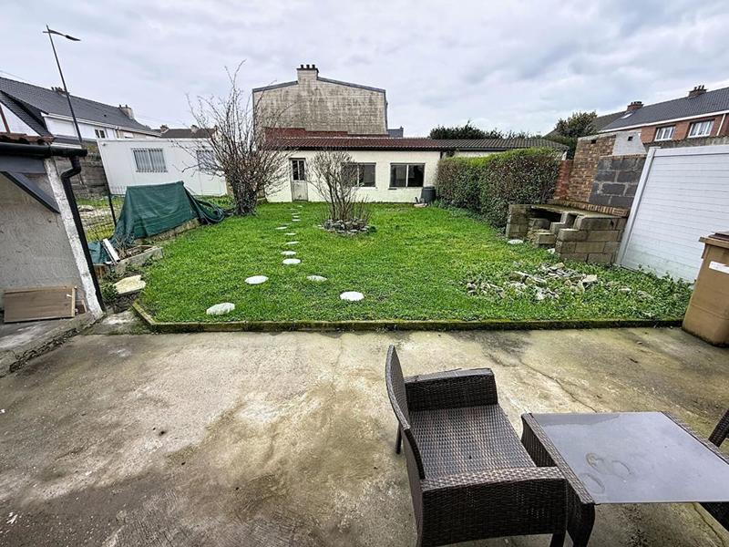 Maison - 87 m² - 4 pièces