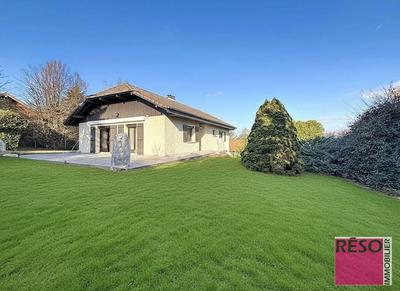 Maison - 110 m² - 4 pièces