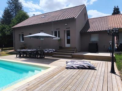 Maison - 120 m² - 5 pièces