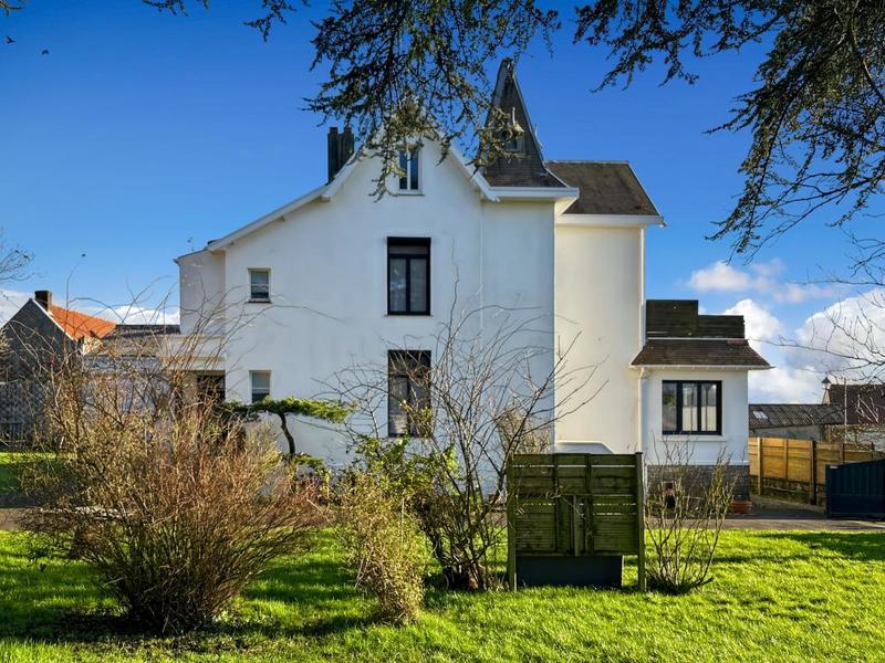 Maison - 175 m² - 4 pièces