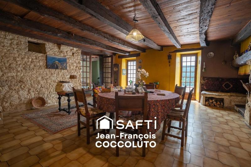 Maison - 145 m² - 5 pièces