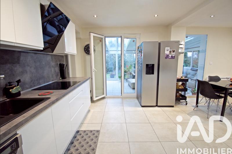 Maison - 163 m² - 8 pièces