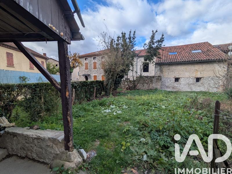 Maison - 85 m² - 5 pièces