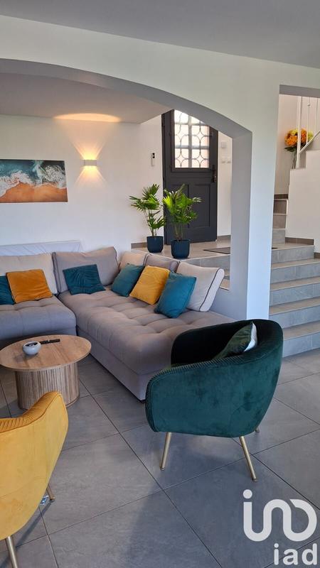 Maison - 159 m² - 5 pièces