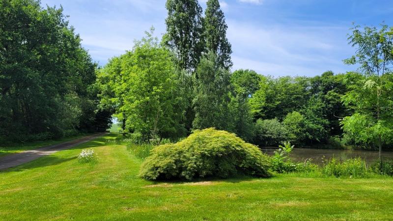 Propriété - 535 m² - 22 pièces