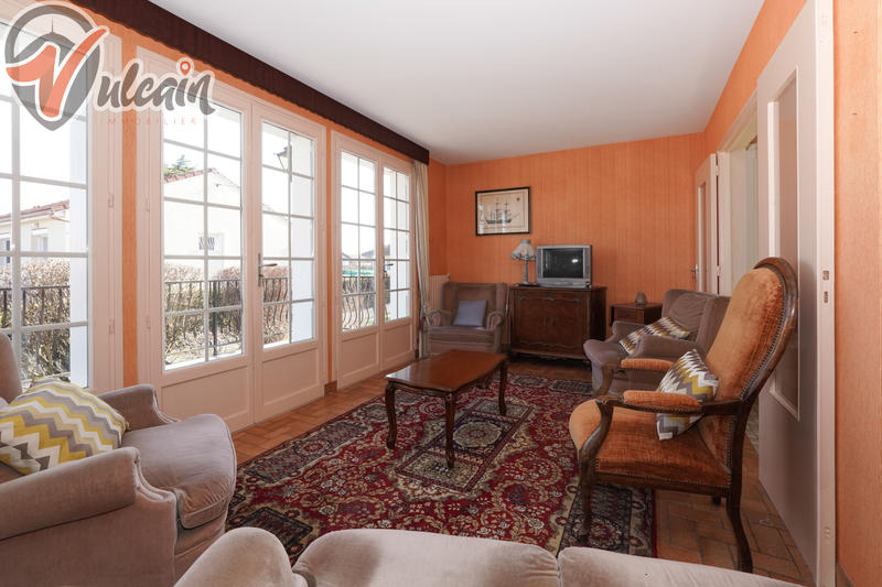 Maison - 121 m² - 5 pièces