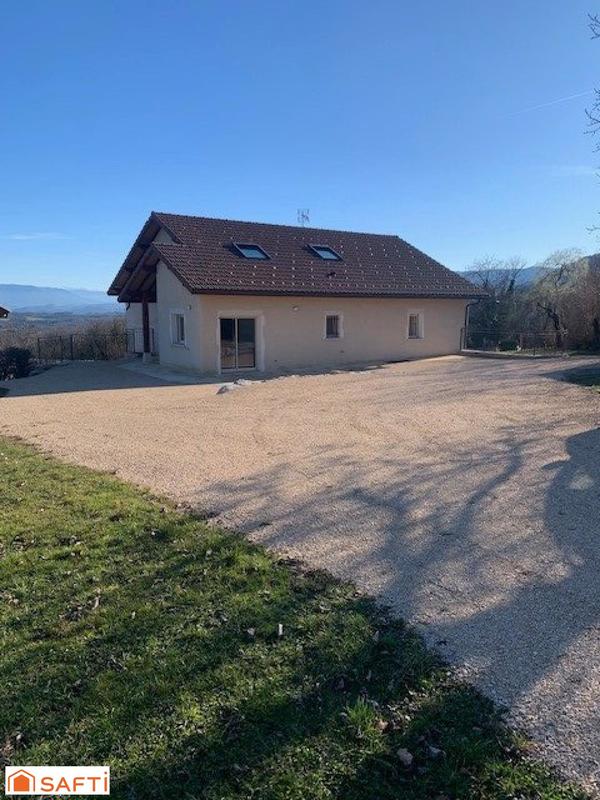 Appartement - 200 m² - 7 pièces