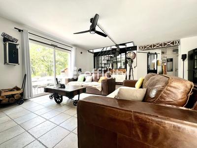 Maison - 146 m² - 6 pièces