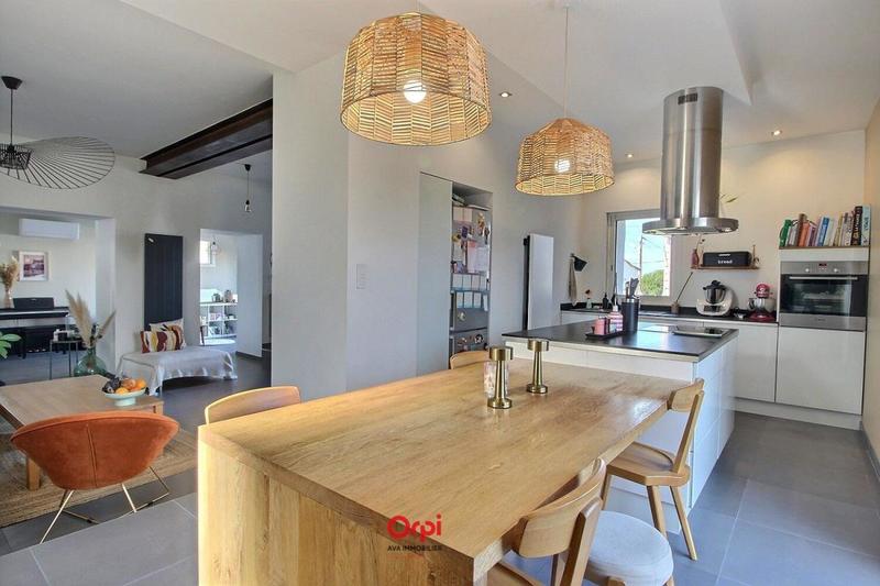 Maison - 133 m² - 4 pièces