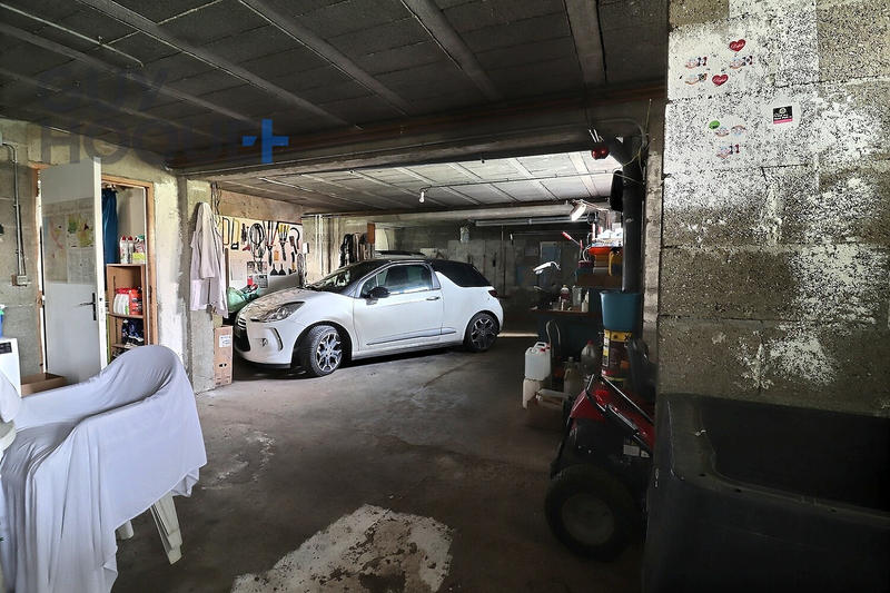 Maison - 190 m² - 7 pièces