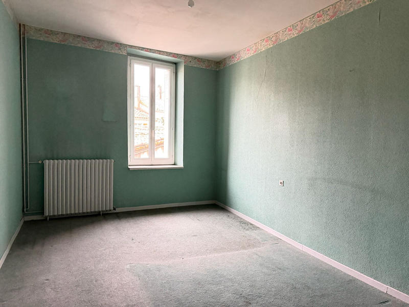 Immeuble - 160 m² - 8 pièces