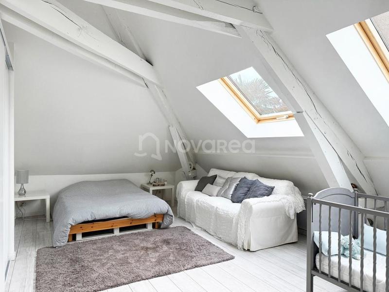 Maison - 192 m² - 8 pièces